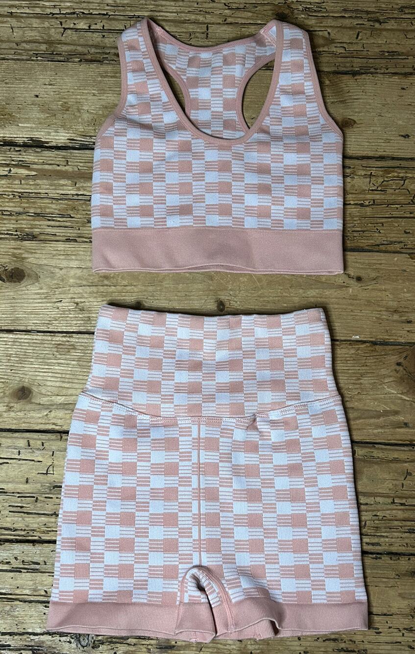 Kyoyo Womens Size S Pink/White Checkered 2 Piece Sports Bra/Shorts Stretch NWOT